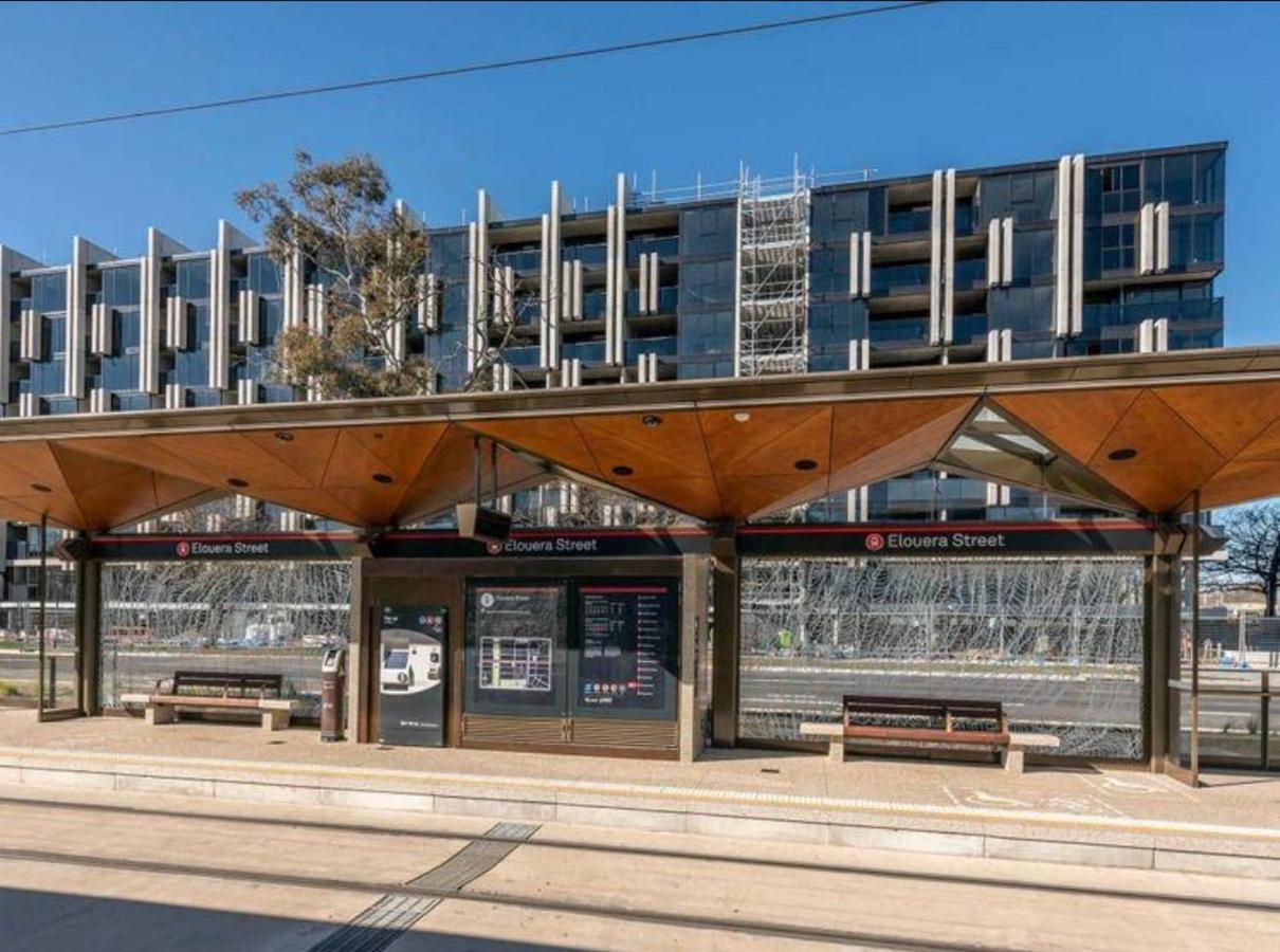 Midnight Luxe 1Br 1Bath Apartment 104 In The Heart Of Braddon Pool Sauna Secure Parking Wine Wifi Канбера Екстериор снимка